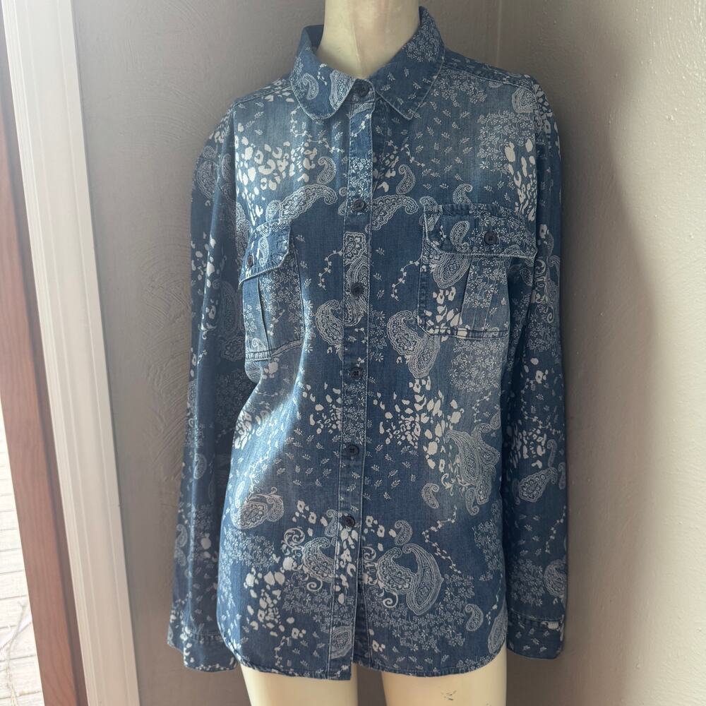 Chico's printed button down blouse size 12